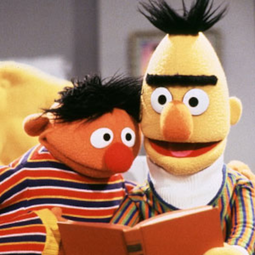 Sesame Street Shoots Down Bert  and Ernie  Wedding Puppets  Sesame Street Shoots Down Bert  and Ernie  Wedding Puppets